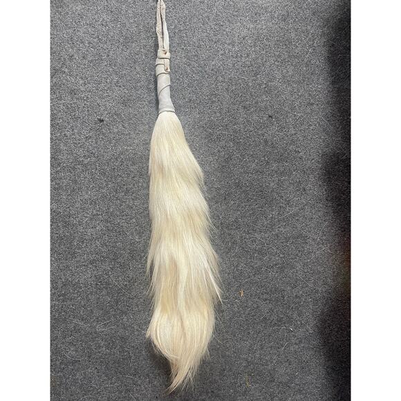 Nigerian horse tail,horse tail for traditional dance,Bridal horse tail accessory - Picture 4 of 6